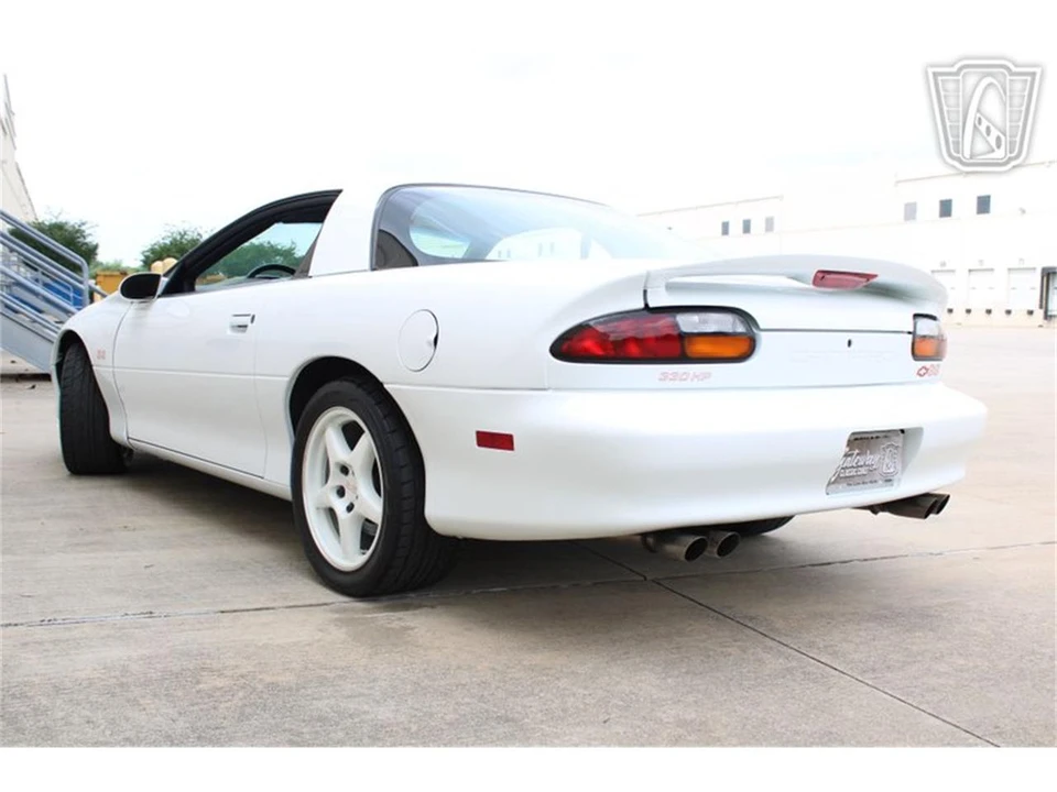 1997 Chevrolet Camaro 4th Gen - Image 7 of 31