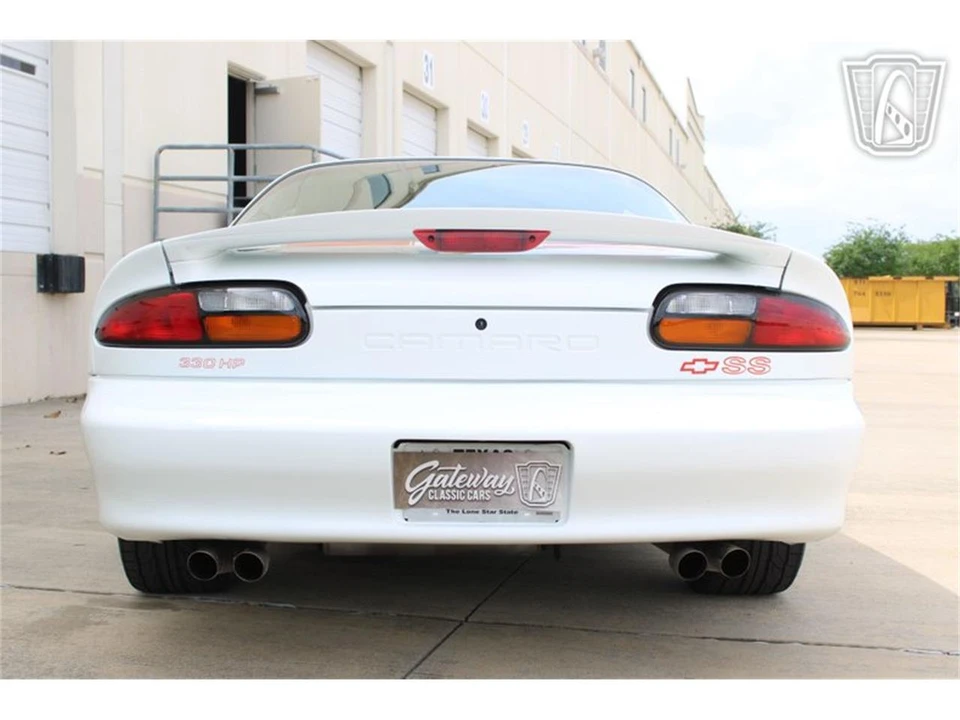 1997 Chevrolet Camaro 4th Gen - Image 10 of 31