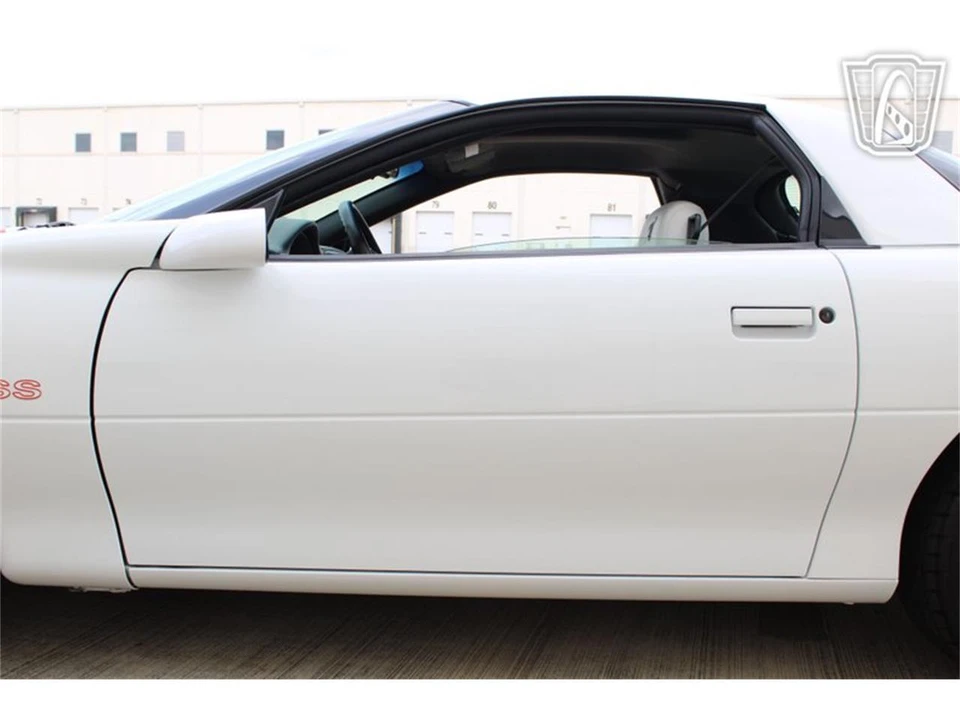 1997 Chevrolet Camaro 4th Gen - Image 30 of 31
