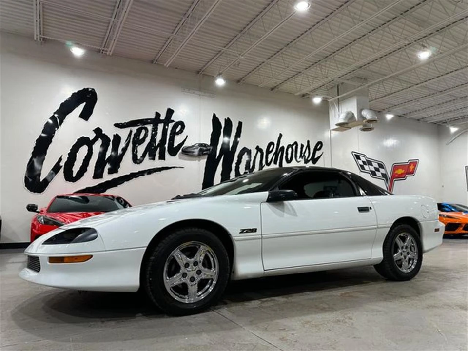 1997 Chevrolet Camaro 4th Gen - Image 3 of 30