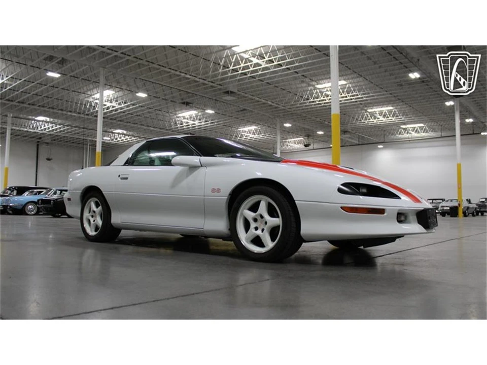 1997 Chevrolet Camaro 4th Gen - Image 26 of 31