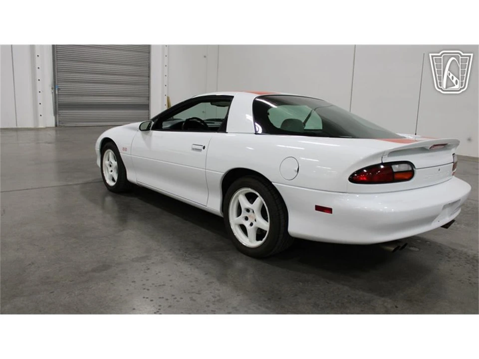 1997 Chevrolet Camaro 4th Gen - Image 14 of 31