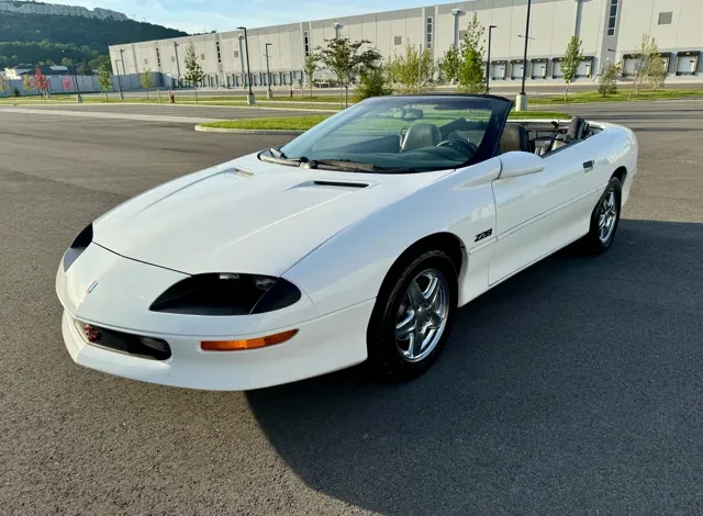 1997 Chevrolet Camaro 4th Gen - Image 4 of 31