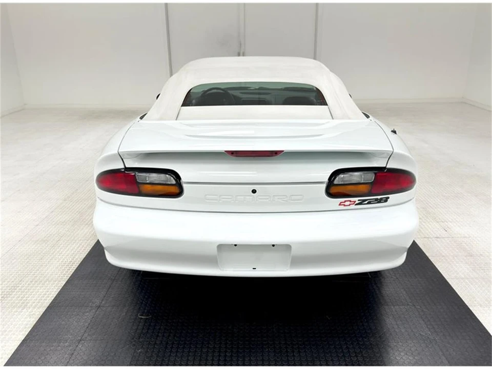 1997 Chevrolet Camaro 4th Gen - Image 7 of 31