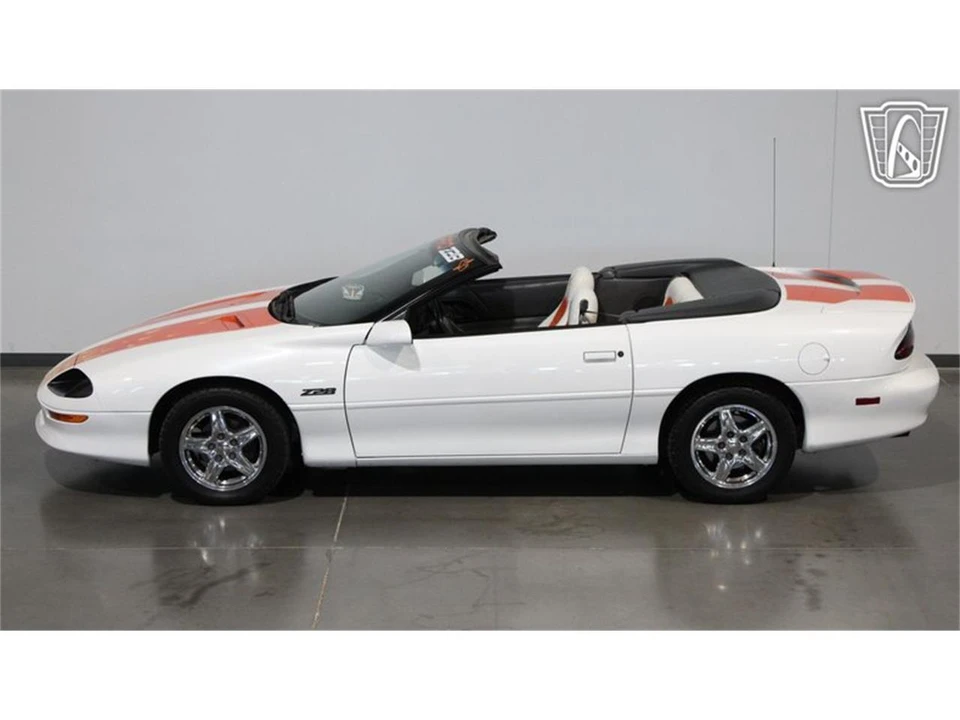 1997 Chevrolet Camaro 4th Gen - Image 11 of 31