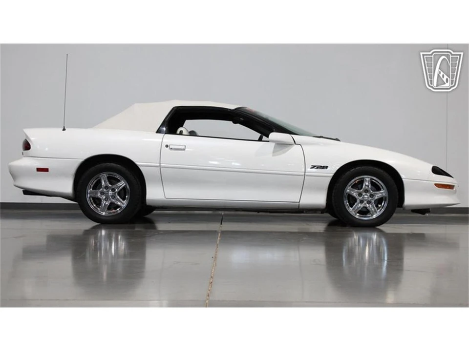 1997 Chevrolet Camaro 4th Gen - Image 23 of 31