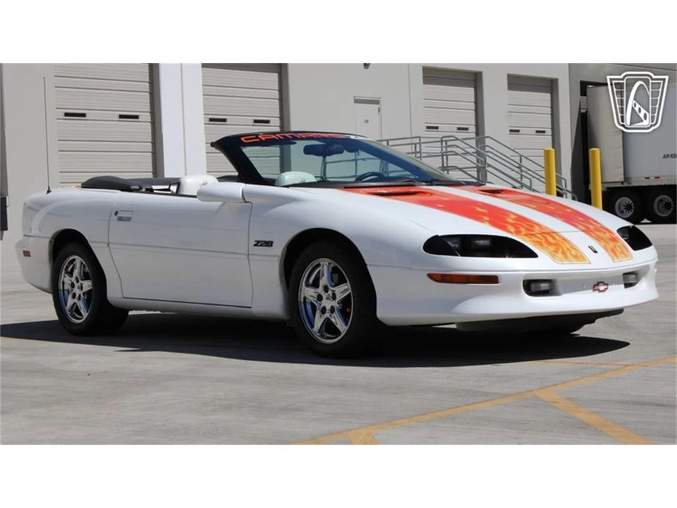 1997 Chevrolet Camaro 4th Gen - Image 4 of 31