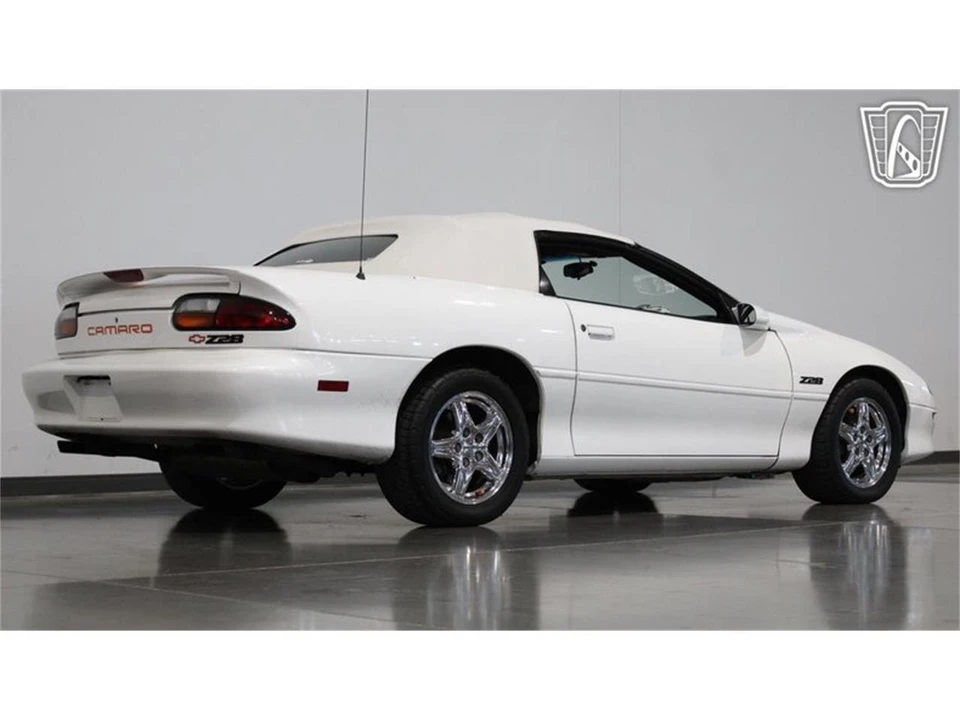 1997 Chevrolet Camaro 4th Gen - Image 24 of 31