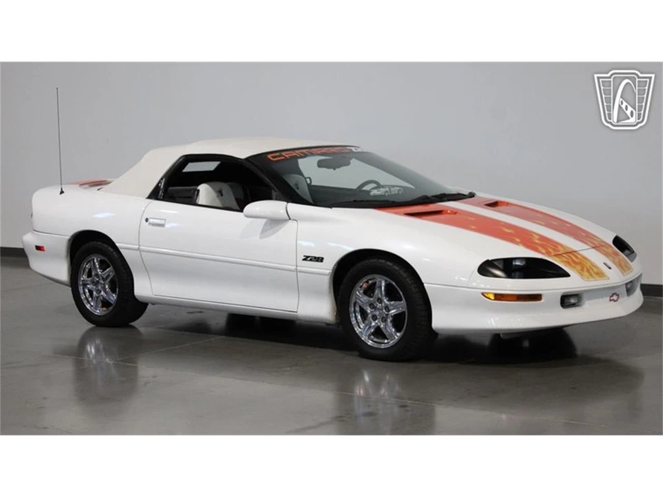 1997 Chevrolet Camaro 4th Gen - Image 14 of 31
