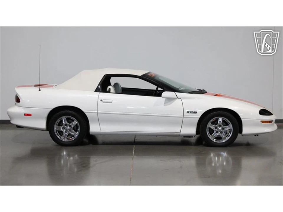 1997 Chevrolet Camaro 4th Gen - Image 15 of 31