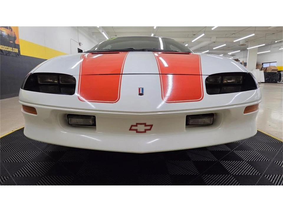 1997 Chevrolet Camaro 4th Gen - Image 21 of 31