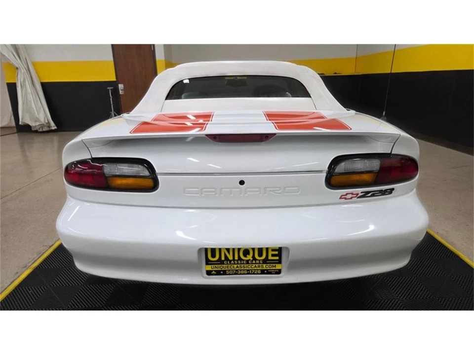 1997 Chevrolet Camaro 4th Gen - Image 18 of 31