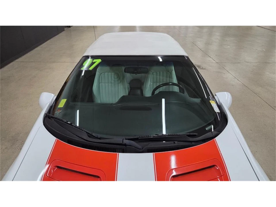 1997 Chevrolet Camaro 4th Gen - Image 25 of 31
