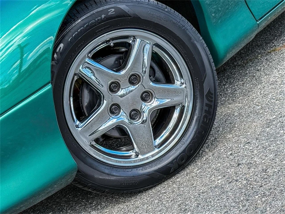1997 Chevrolet Camaro 4th Gen - Image 2 of 31