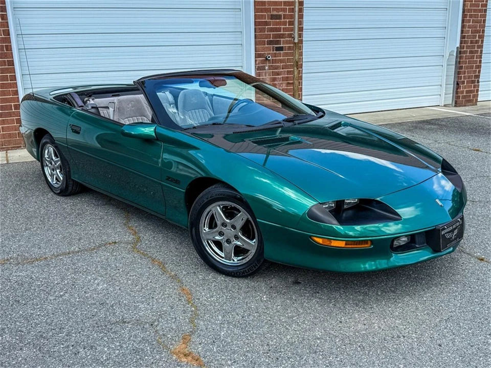 1997 Chevrolet Camaro 4th Gen - Image 21 of 31