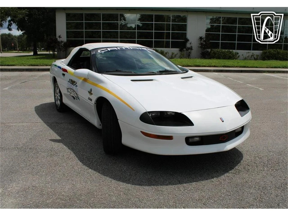 1997 Chevrolet Camaro 4th Gen - Image 2 of 31