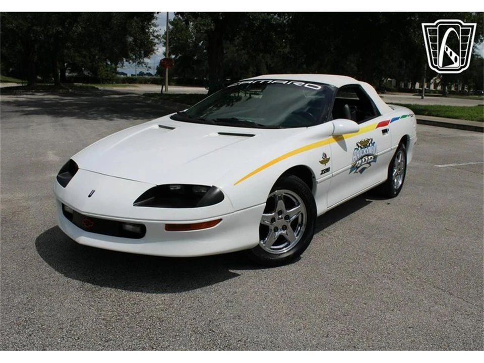 1997 Chevrolet Camaro 4th Gen - Image 4 of 31