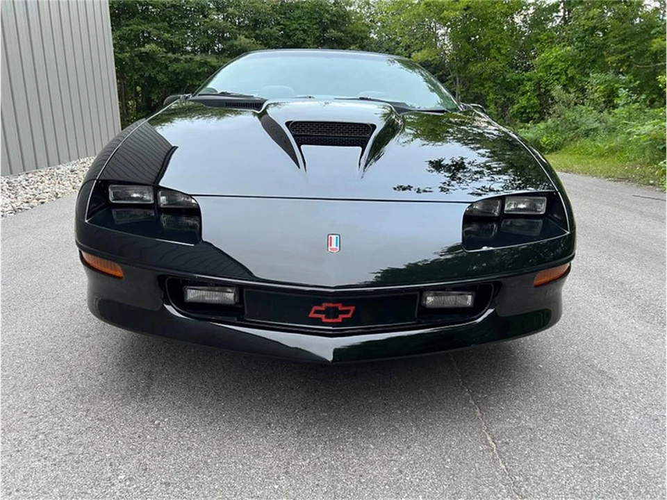 1997 Chevrolet Camaro 4th Gen - Image 6 of 31