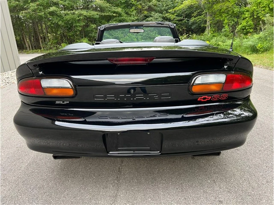1997 Chevrolet Camaro 4th Gen - Image 12 of 31