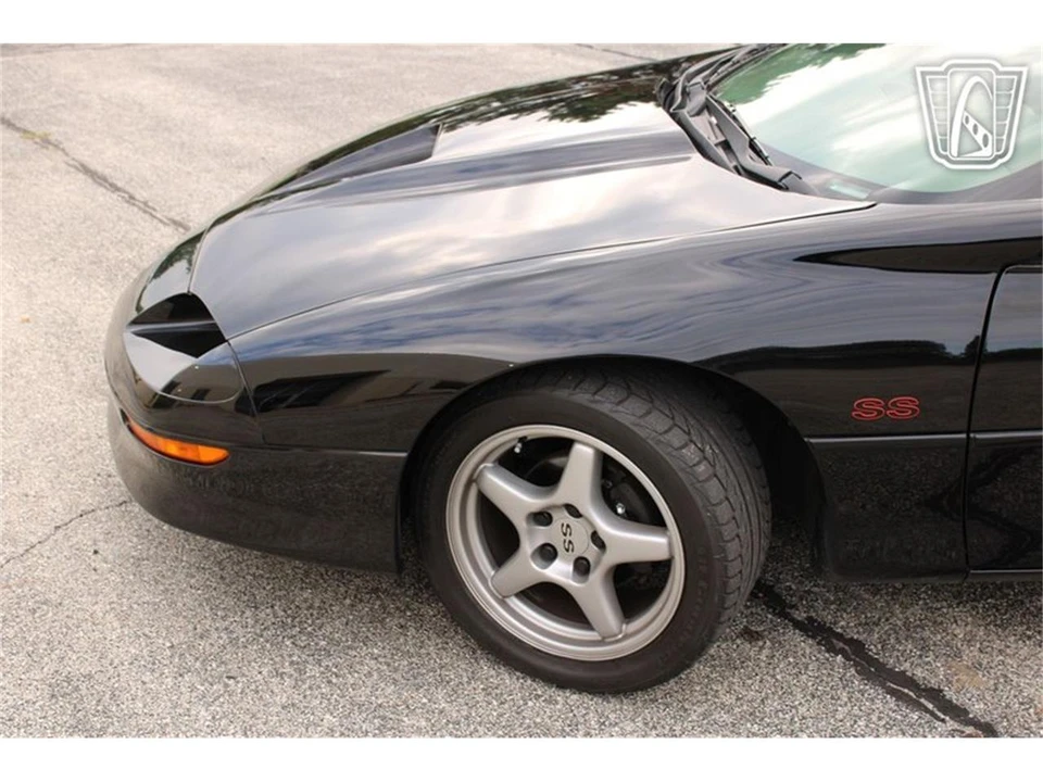 1997 Chevrolet Camaro 4th Gen - Image 26 of 31