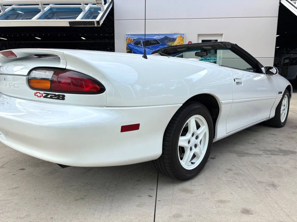 1997 Chevrolet Camaro 4th Gen - Image 17 of 21