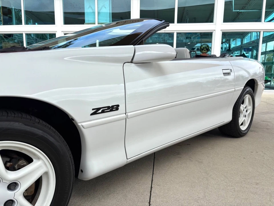 1997 Chevrolet Camaro 4th Gen - Image 14 of 21