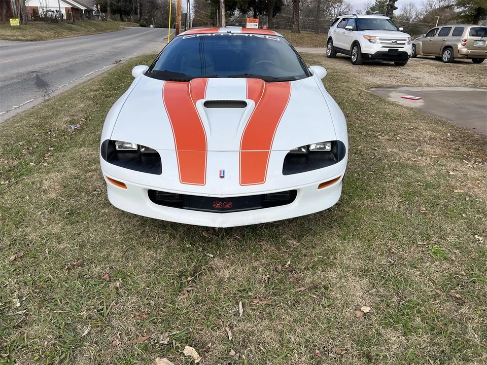 1997 Chevrolet Camaro SS 4th Gen - Image 2 of 28