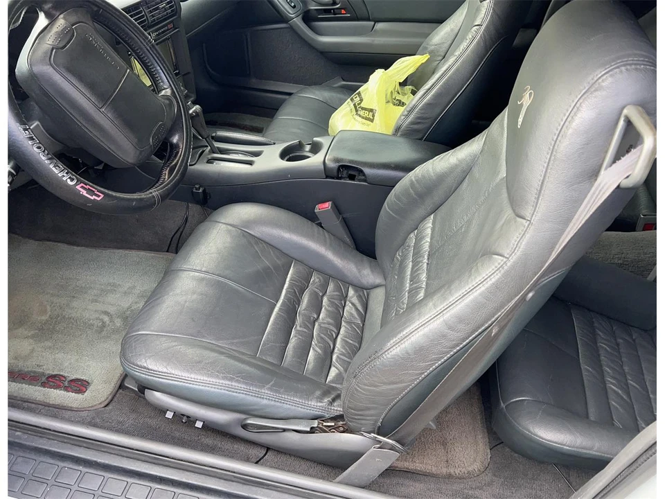1997 Chevrolet Camaro SS 4th Gen - Image 18 of 28