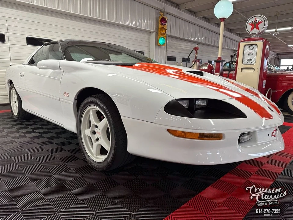 1997 Chevrolet Camaro SS 4th Gen - Image 3 of 12