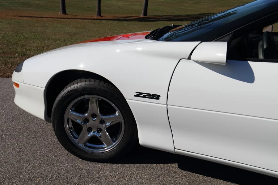 1997 Chevrolet Camaro 4th Gen - Image 13 of 31
