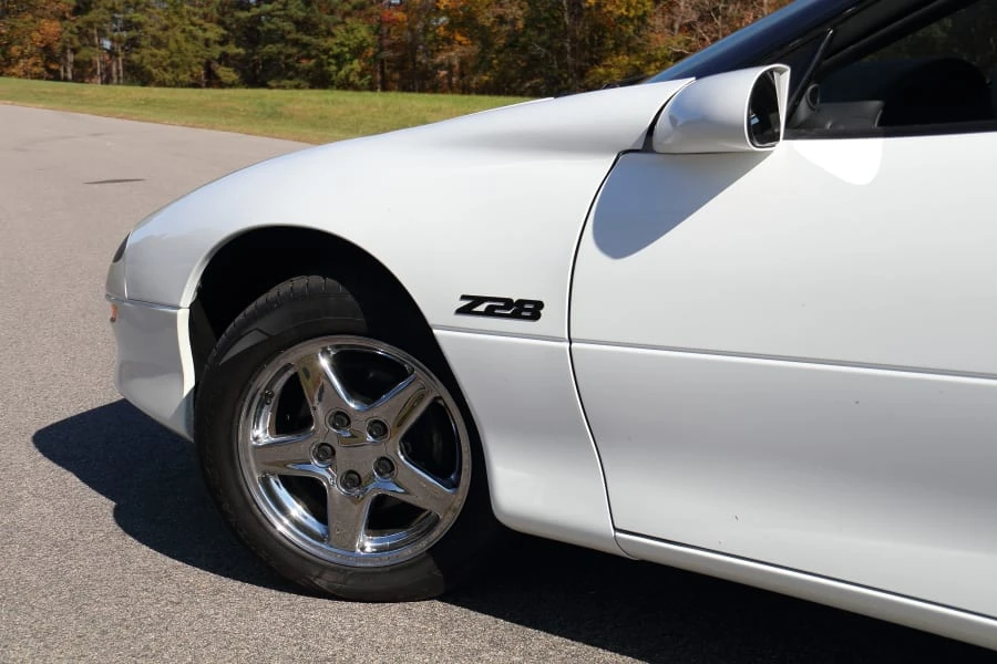 1997 Chevrolet Camaro 4th Gen - Image 17 of 31