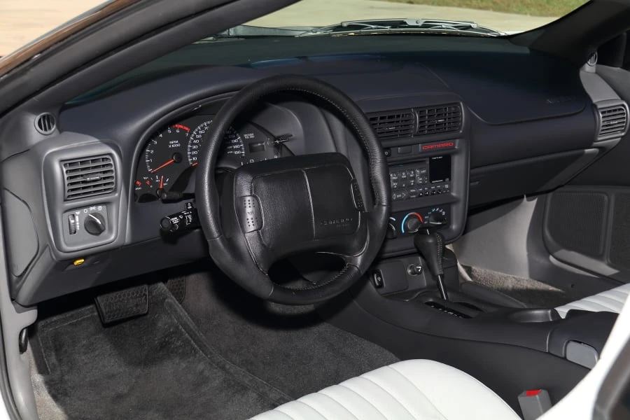 1997 Chevrolet Camaro 4th Gen - Image 26 of 31