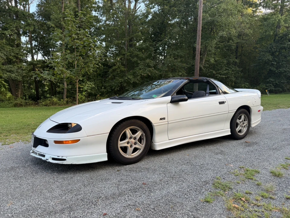 1997 Chevrolet Camaro 4th Gen - Image 2 of 12