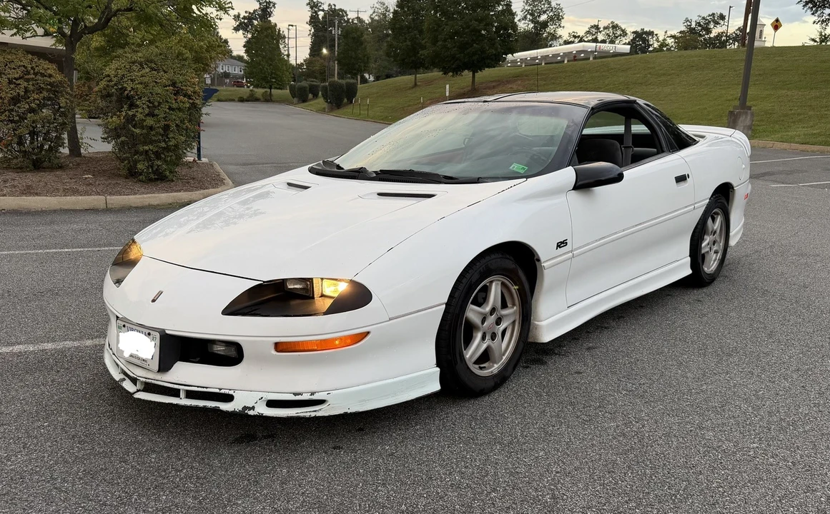 1997 Chevrolet Camaro 4th Gen - Image 5 of 12
