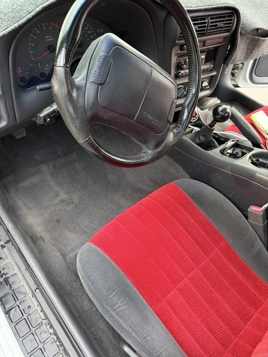 1997 Chevrolet Camaro 4th Gen - Image 9 of 12