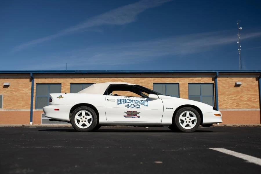 1997 Chevrolet Camaro 4th Gen - Image 2 of 28