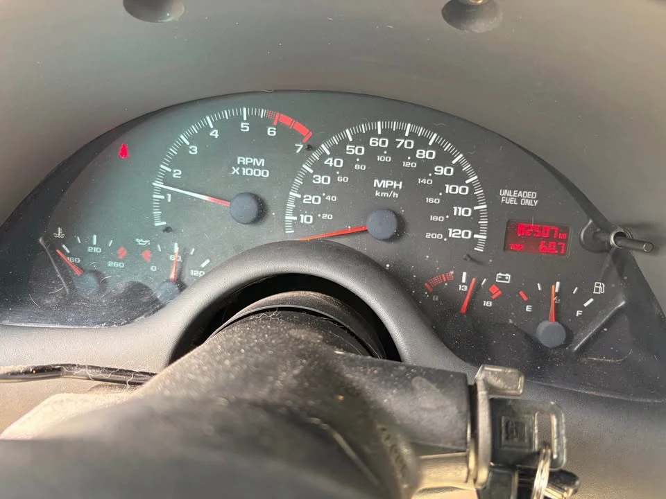 1997 Chevrolet Camaro 4th Gen - Image 11 of 12