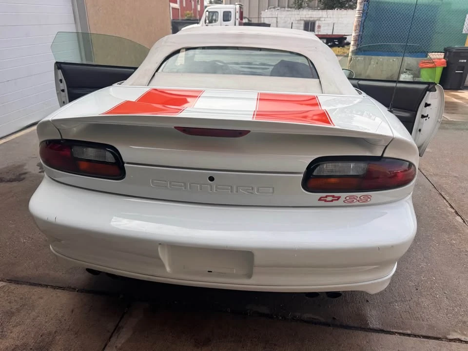 1997 Chevrolet Camaro 4th Gen - Image 5 of 10