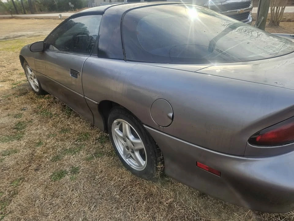 1997 Chevrolet Camaro 4th Gen - Image 5 of 10