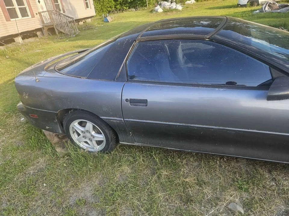 1997 Chevrolet Camaro 4th Gen - Image 2 of 10