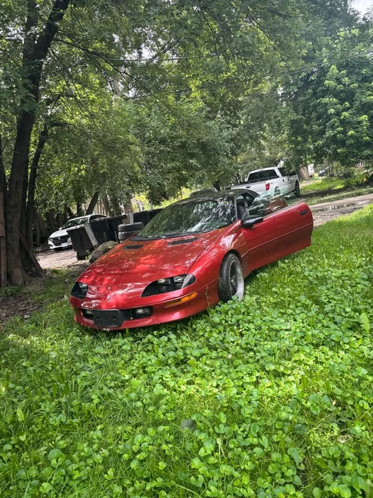 1997 Chevrolet Camaro 4th Gen - Image 4 of 9