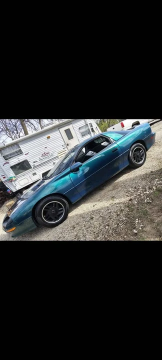 1997 Chevrolet Camaro 4th Gen - Image 2 of 10