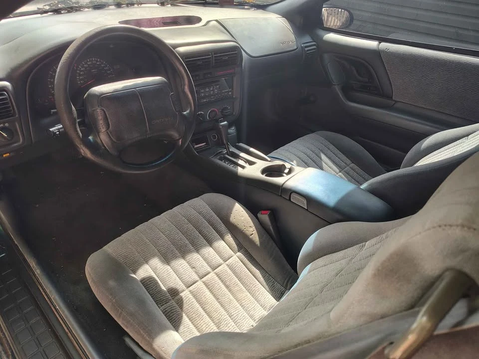 1997 Chevrolet Camaro 4th Gen - Image 6 of 10