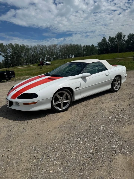 1997 Chevrolet Camaro 4th Gen - Image 3 of 9