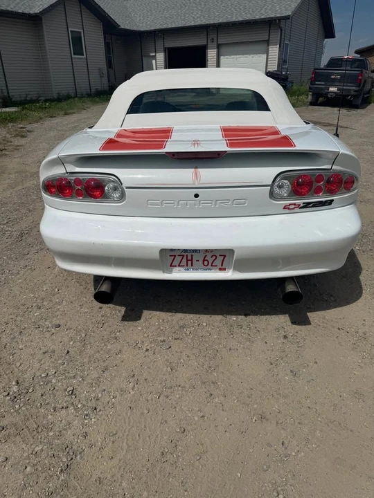 1997 Chevrolet Camaro 4th Gen - Image 4 of 9