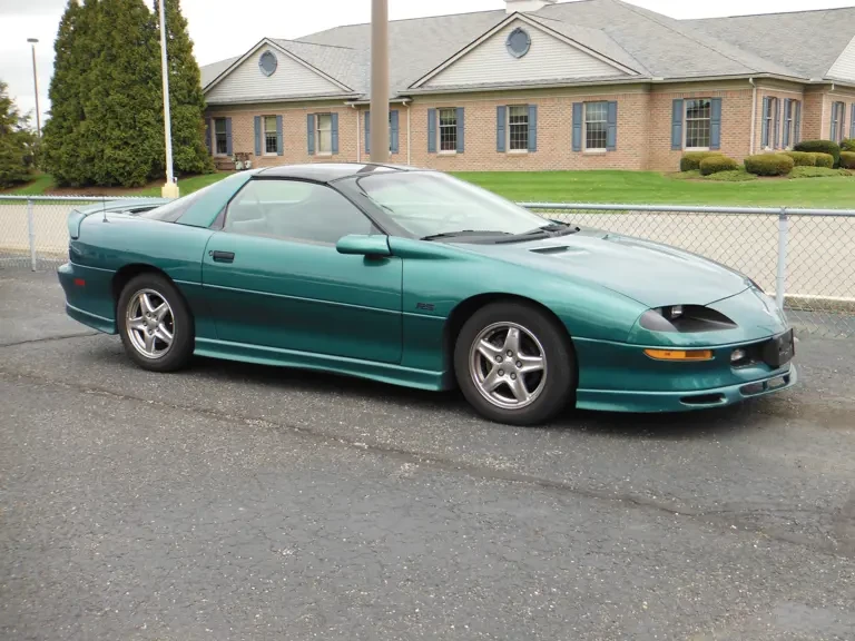 1997 Chevrolet Camaro 4th Gen - Image 2 of 2