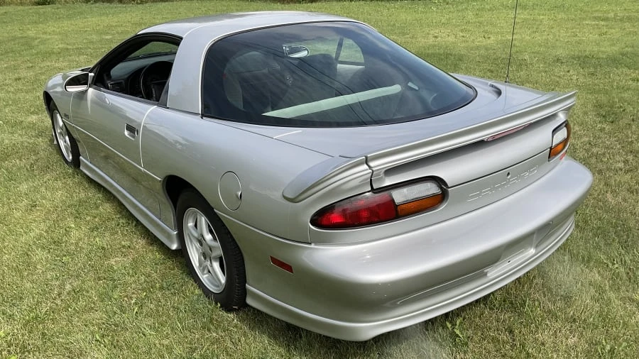 1997 Chevrolet Camaro 4th Gen - Image 3 of 10