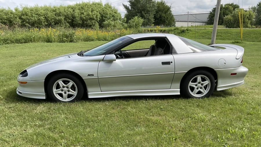 1997 Chevrolet Camaro 4th Gen - Image 2 of 10