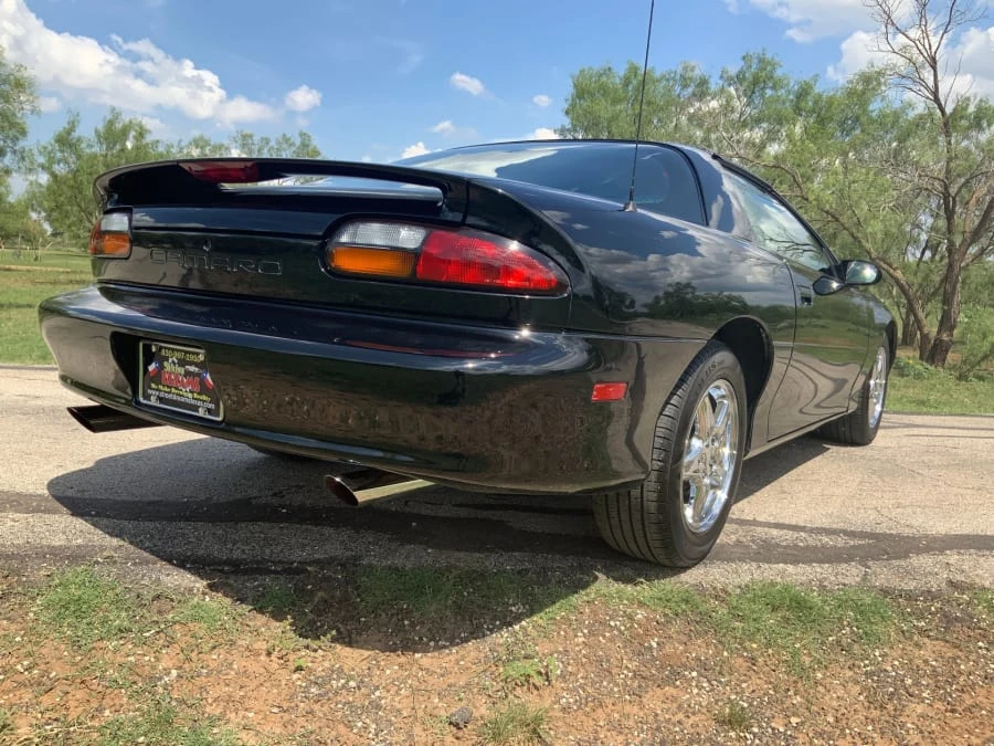 1997 Chevrolet Camaro 4th Gen - Image 4 of 11