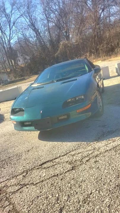 1997 Chevrolet Camaro 4th Gen - Image 3 of 6